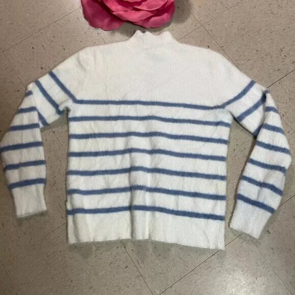 BAILEY 44 Fuzzy Striped Eyelash Knit Sweater White/Blue‎ Stretch - Picture 1 of 7